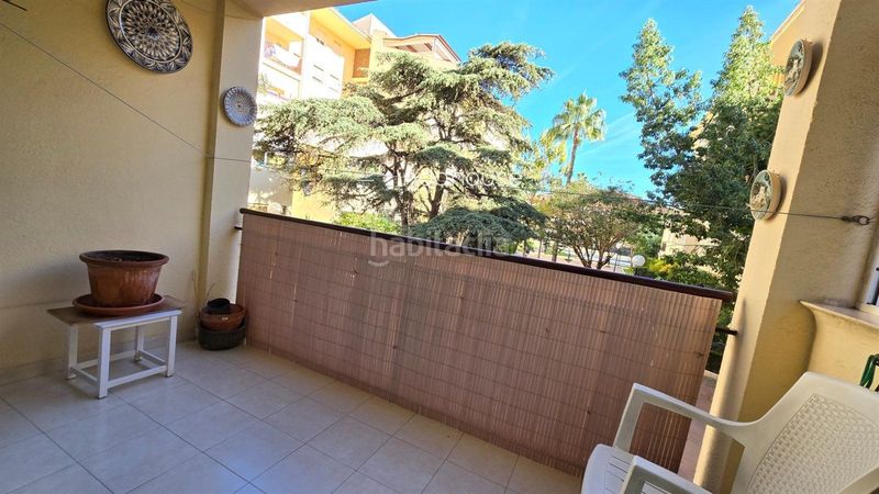 Foto 0fa01a65-e4ea-463c-8c56-1f820741cfd1. Dúplex amb aparcament piscina a Solymar Benalmádena