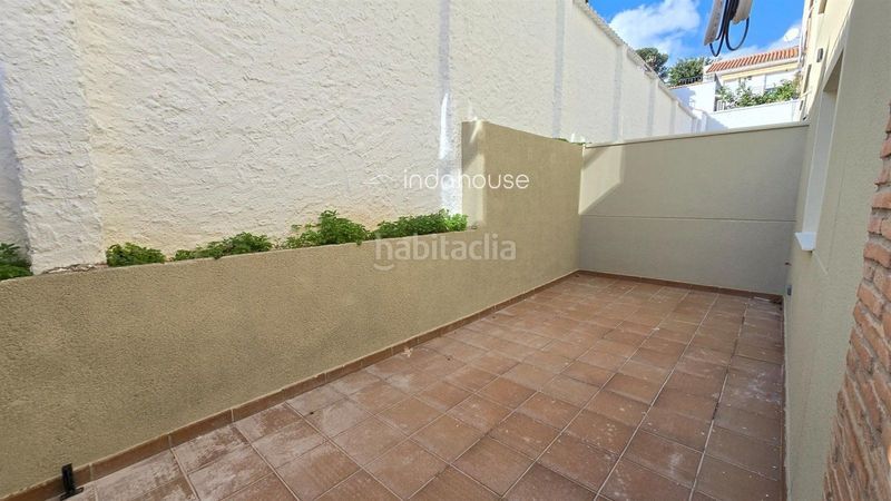 Foto be4fd148-376d-43ae-9752-c0d2235fdb37. Dúplex amb aparcament piscina a Montemar Torremolinos