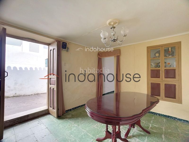 Foto b8f5f8b2-362e-4589-8860-7c1af9d419f1. Casa adossada amb aparcament a Setenil de las Bodegas
