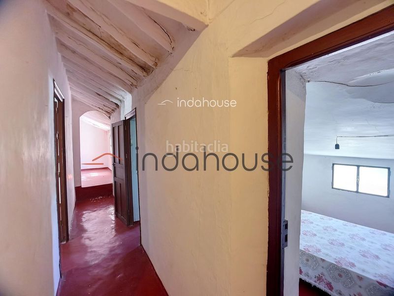 Foto c2ffb793-89f8-483d-8109-baa108ede66a. Casa adossada amb aparcament a Setenil de las Bodegas