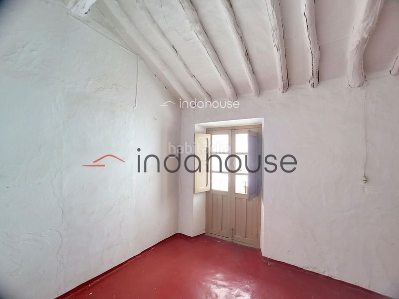 Foto fa864e33-68ef-4a3b-883a-59131c997f9a. Casa adossada amb aparcament a Setenil de las Bodegas
