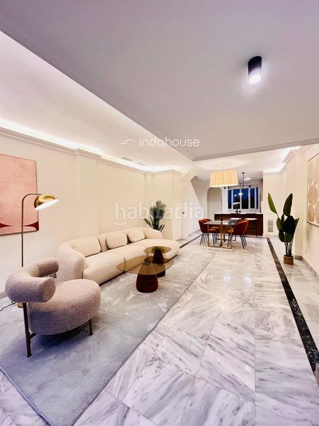 Foto d7671f69-397d-486b-a930-74750e58fac5. Dúplex amb aparcament a Playa de la Fontanilla Marbella
