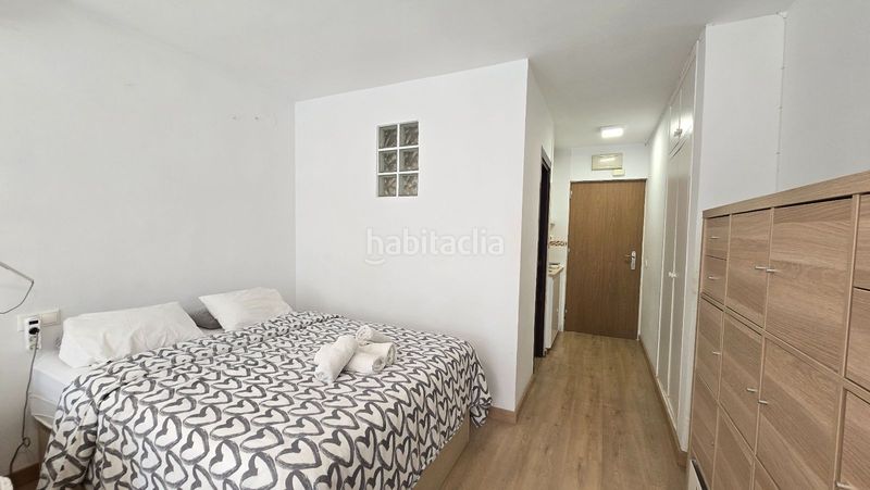 Foto 25c5718b-ed95-446b-81c1-6697a181940a. Pis amb calefacció piscina a Manantiales-Estación de Autobuses Torremolinos