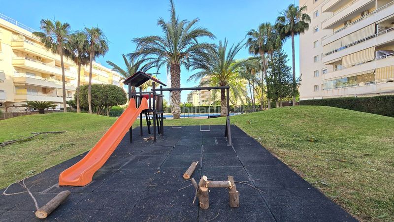 Foto bd18555e-64a2-44d4-a891-749b33d3a752. Pis amb calefacció aparcament piscina a Arroyo de la Miel Benalmádena
