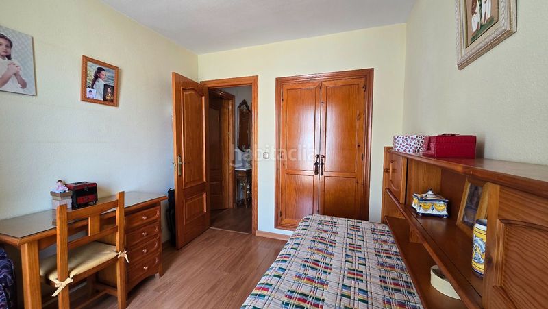 Foto 524f6c06-2aaa-4d98-ba69-f3da34c06907. Casa adossada amb calefacció aparcament piscina a Málaga
