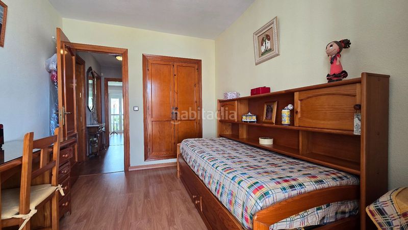 Foto 5ee0f1eb-510c-477b-b8f0-95ea3242156b. Casa adossada amb calefacció aparcament piscina a Málaga