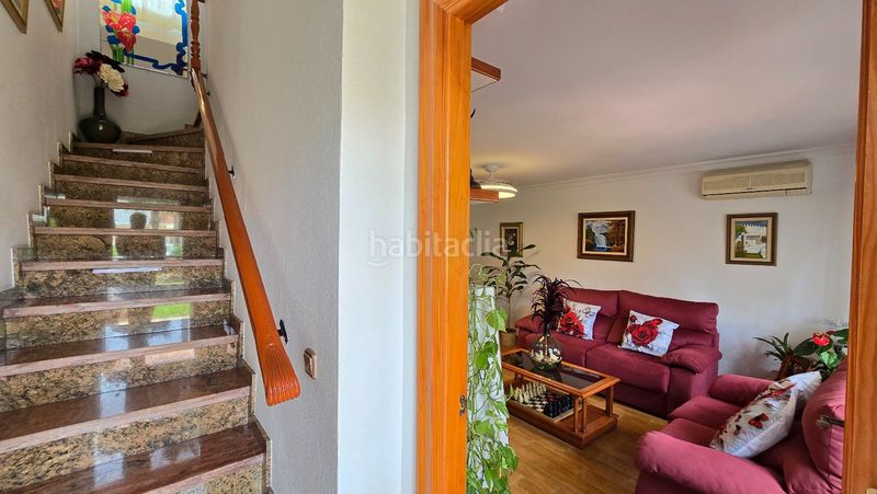 Foto e8fa54d7-e317-4ad9-ad93-53e13511f01b. Casa adossada amb calefacció aparcament piscina a Málaga
