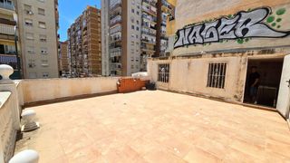 Semi detached house  San manuel. Casa para reformar en malaga
