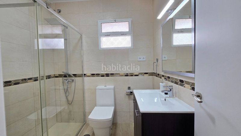 Foto e90fec0f-3a34-482c-bad1-897888de8e21. Xalet amb piscina a El Pinar- Palacio de Congresos Torremolinos