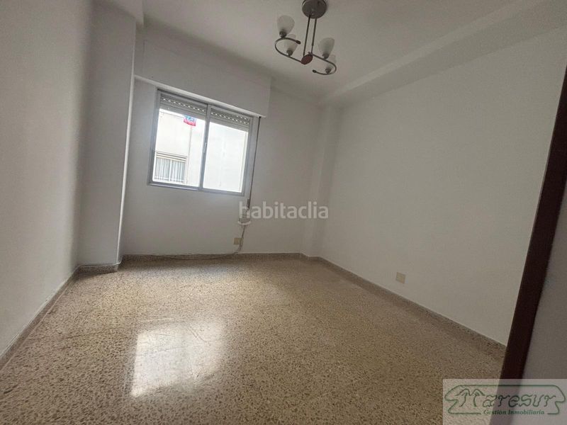 Foto 32f54ced-c62c-4a20-91c7-38a9572e6f4d. Pis a Hornos Púnicos San Fernando