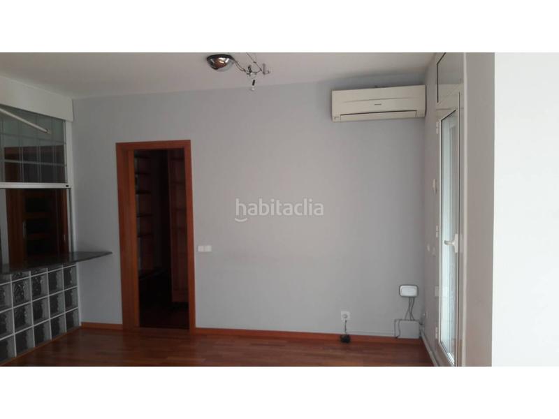 Foto 2e8b4965-a213-4928-a5a6-9b36bbbc65da. Appartement avec chauffage parking dans Centre Sabadell