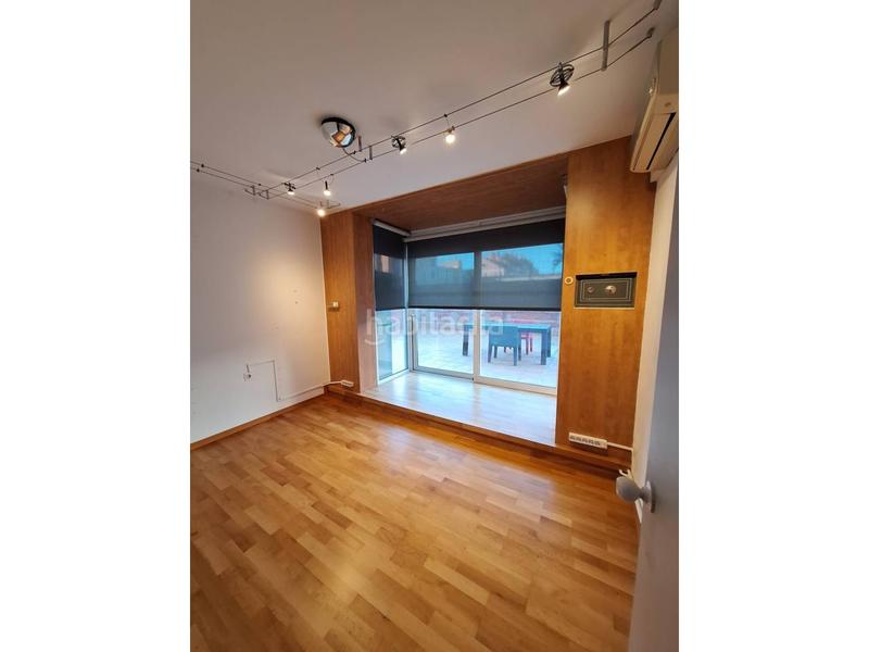 Foto 346de538-a181-4daf-ab6f-bd80af205a7f. Appartement dans rambla 176 dans Centre Sabadell