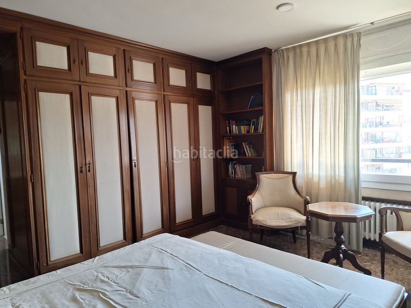 Foto 0d035b9b-e9c9-493a-95e4-2ab661312f35. Pis amb xemeneia calefacció aparcament a Sant Gervasi - Bonanova Barcelona