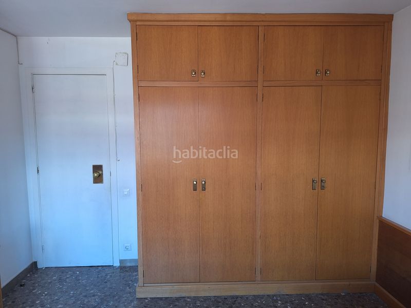 Foto 53c147db-03a7-4bcd-99fb-73f81c70e2ba. Pis amb xemeneia calefacció aparcament a Sant Gervasi - Bonanova Barcelona