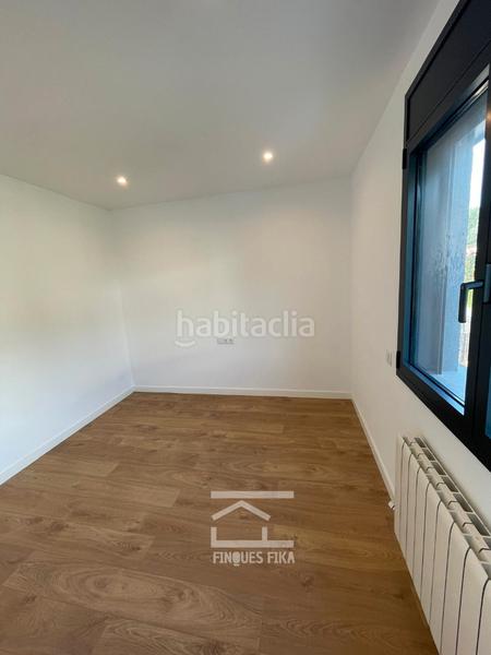 Foto 8c822673-4436-4196-9a53-a7286af26213. Casa aparellada amb calefacció aparcament a Urbanitzacions Mataró