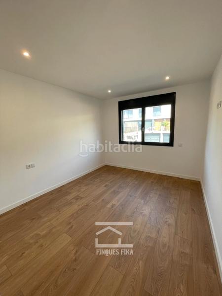 Foto e12b1474-f046-45a3-9c3a-e55c71935a30. Casa aparellada amb calefacció aparcament a Urbanitzacions Mataró