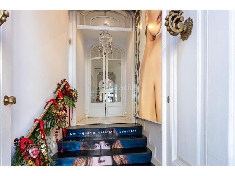 Foto e47e21e7-7006-442e-86e3-6e60f685511e. Locale commerciale in carrer de la riera 96 in Centre Mataró