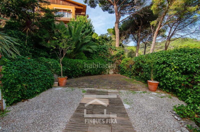 Foto 5a7d55b0-eead-4e86-bcef-dd676fa75506. Chalet avec cheminée chauffage parking piscine dans Argentona