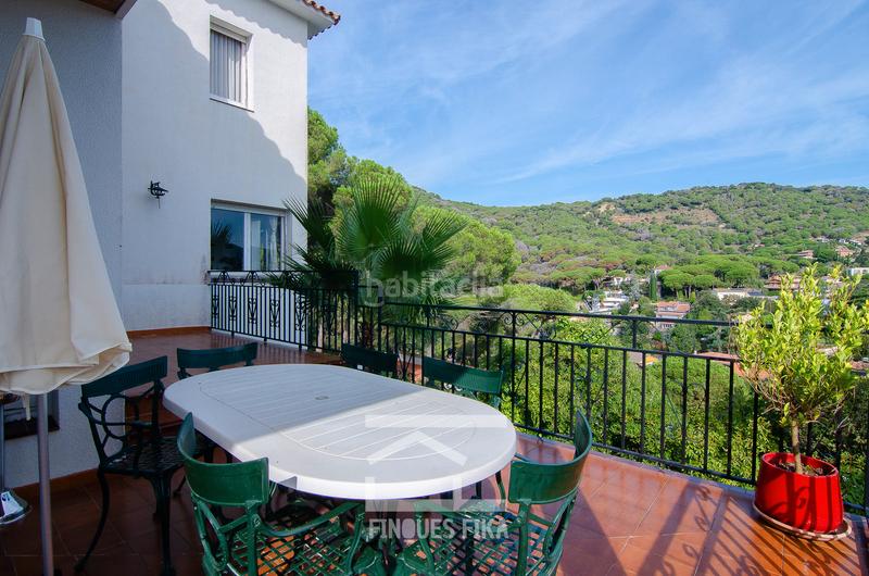 Foto 7bfbf578-8010-41d5-bb0c-da144ec355e1. Chalet avec cheminée chauffage parking piscine dans Argentona