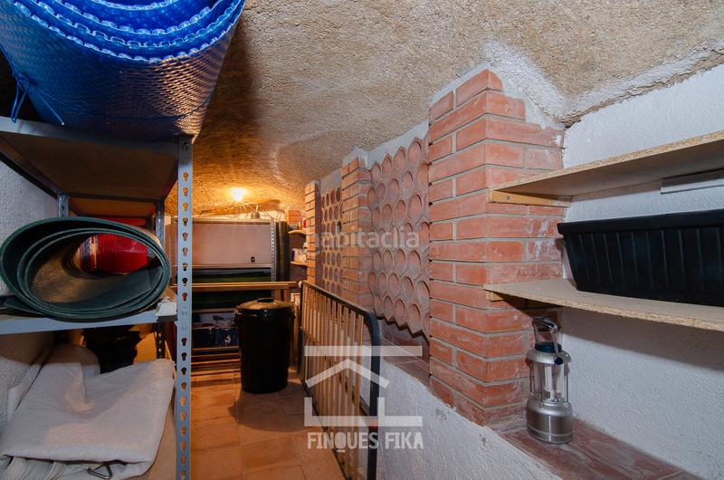 Foto 8cb15844-e1bb-4025-9fe4-43b29c8dc916. Chalet avec cheminée chauffage parking piscine dans Argentona