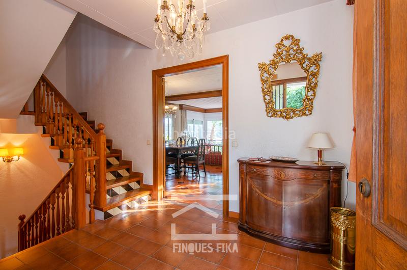 Foto b3a1d162-9945-496e-a565-fdeb236377e2. Chalet avec cheminée chauffage parking piscine dans Argentona