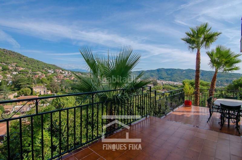 Foto c3ff0e86-c07e-4776-b713-7a52734e1663. Chalet avec cheminée chauffage parking piscine dans Argentona