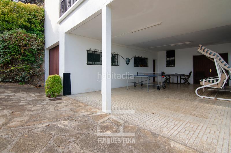 Foto c8031824-62b7-4b55-bb30-bf679017e2f2. Chalet avec cheminée chauffage parking piscine dans Argentona