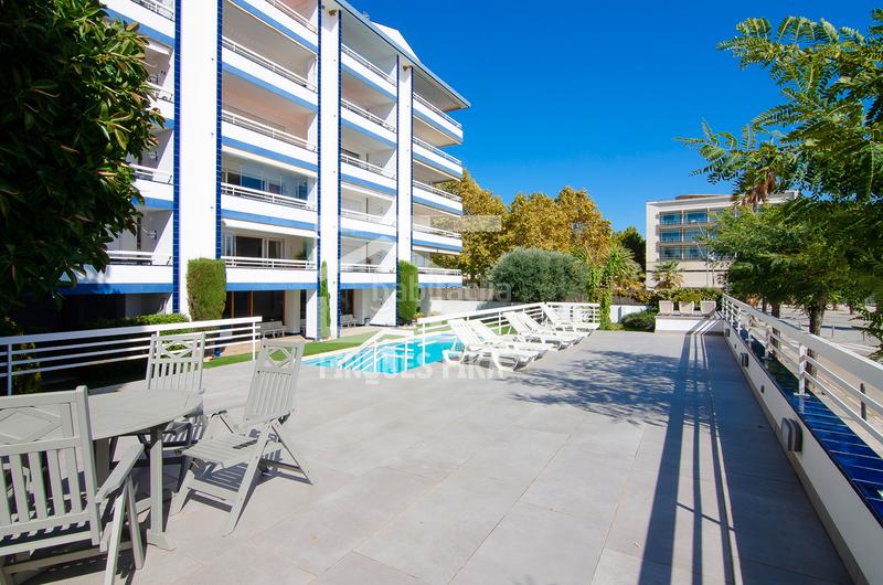 Foto 402c483a-bd17-411a-ba4a-a0bfdf91e380. Rent flat with fireplace heating parking pool in Caldes d´Estrac