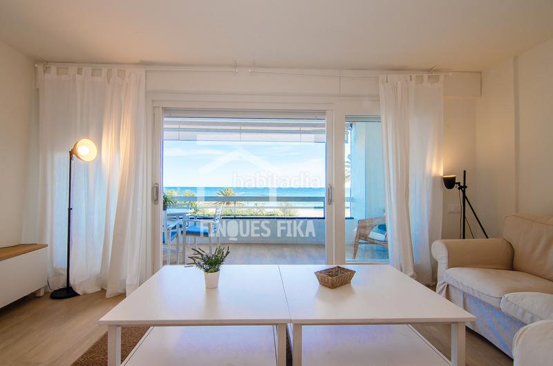 Foto 56cf72a6-241d-405b-96f2-49f9df72072d. Rent flat with fireplace heating parking pool in Caldes d´Estrac