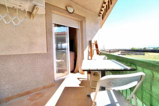 Appartement  Calle islas madeira. Piso en la entrada de las gabias con terraza y a 5 minutos andan