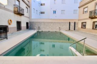 Appartement  Calle islas madeira. Piso en la entrada de las gabias con terraza y a 5 minutos andan