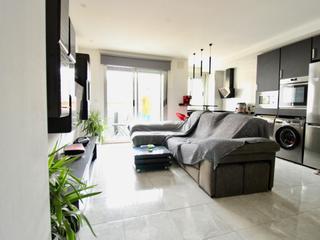 Pis  Calle santa ana. Oportunidad en atarfe! piso luminoso con piscina y garaje inclui