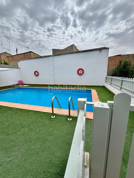 Foto 3cd7be3b-76a8-43a8-ab28-e7bbbcd51250. Pis amb calefacció aparcament piscina a Atarfe