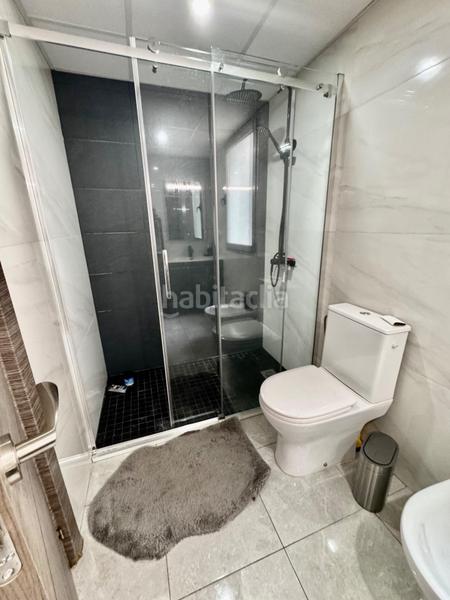 Foto 89245fdb-7b8f-46b1-9712-b55275f69be5. Pis amb calefacció aparcament piscina a Atarfe