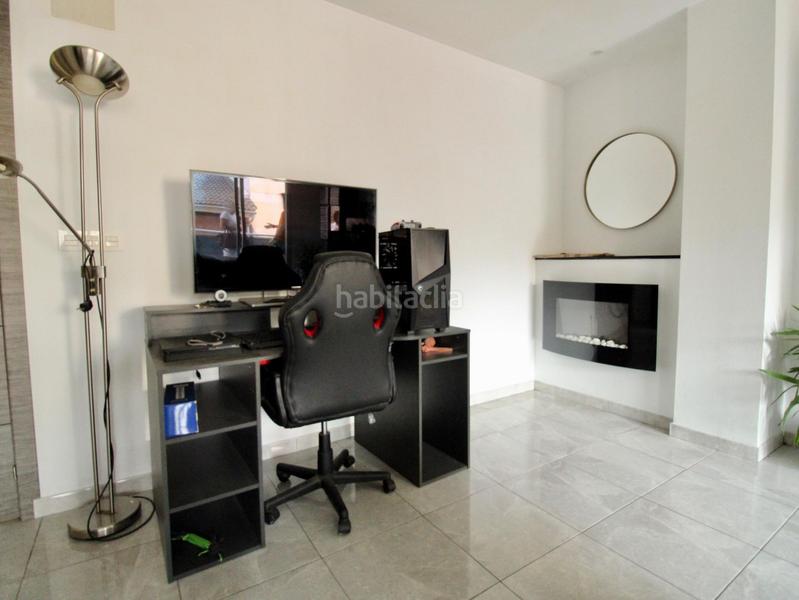 Foto 8f4b0fe3-1fdc-4be8-8ccd-84a342e9b04f. Pis amb calefacció aparcament piscina a Atarfe