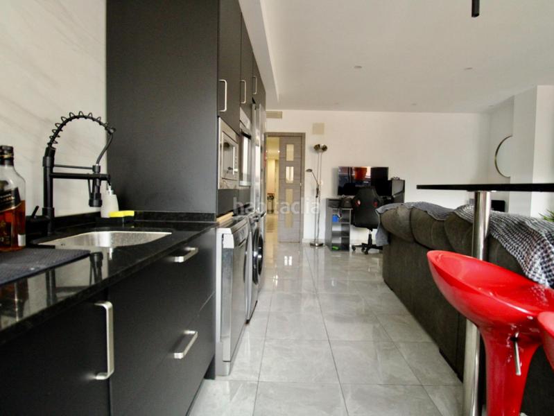 Foto e4adfb33-4a53-41f6-b896-ef3393828c41. Pis amb calefacció aparcament piscina a Atarfe