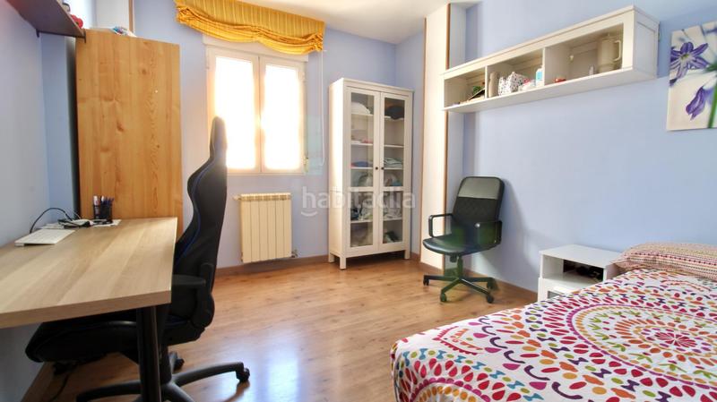 Foto 8e03a228-a9fc-4551-957c-83a520e01dd0. Piso oportunidad única en el corazón ! piso de 3 dormitorios en la caleta en Granada