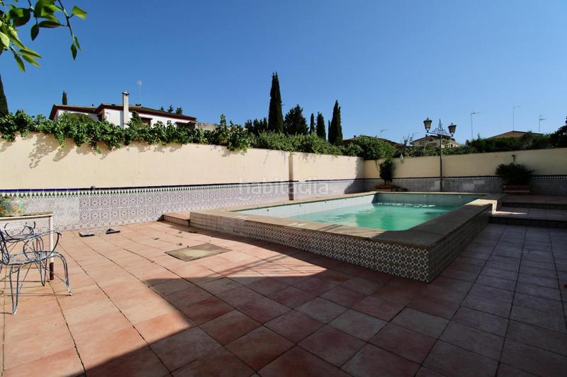 Foto 756f4509-dba1-43b6-96a5-60100049607b. Chalet casa independiente en planta baja con piscina, porche con barbacoa y terrazamirador. en Alhendín