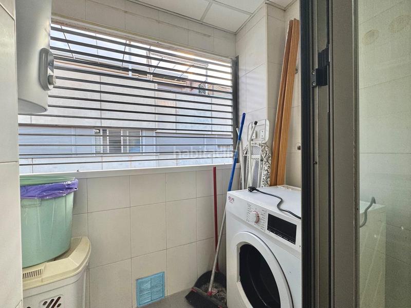 Foto 2c0c38a6-bedf-448a-892c-84e3981b5a8a. Àtic amb calefacció aparcament a Poniente Armilla