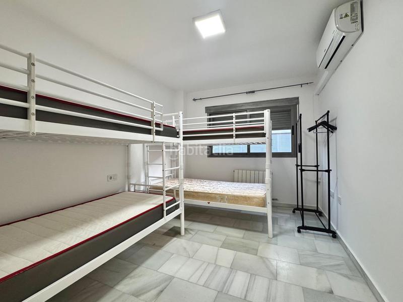 Foto 6141618f-1f6e-4fdd-8e65-985a8529860e. Àtic amb calefacció aparcament a Poniente Armilla