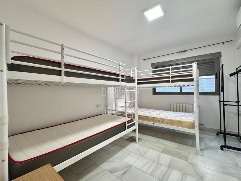 Foto 8acdfff1-8fb7-4efc-9118-c92b4b7a134a. Àtic amb calefacció aparcament a Poniente Armilla