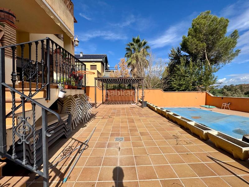 Foto 187f8c2c-a486-44b3-a91f-a79eeecc600a. Chalet with heating parking pool in San Francisco - El Chorrillo Gabias (Las)