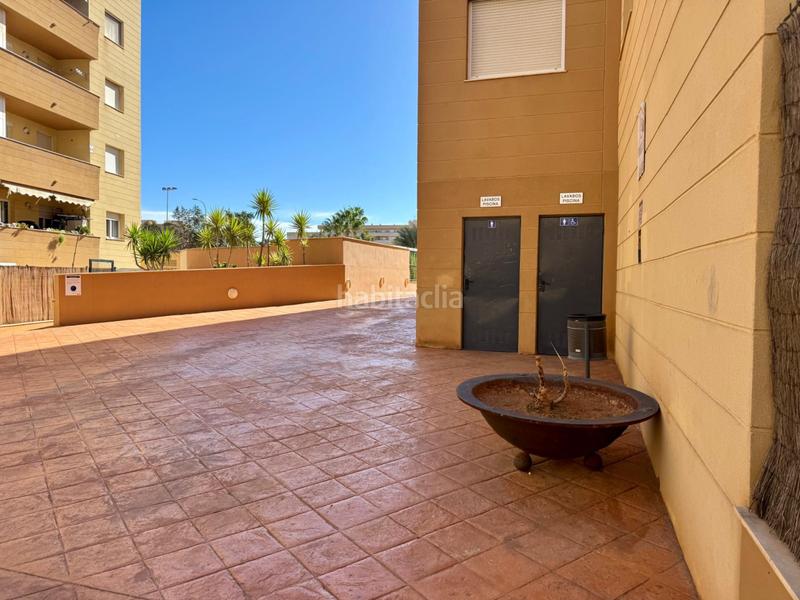 Foto 8544b70d-910a-43c5-8d14-a45966d0fc15. Pis amb aparcament piscina a Las Salinas Roquetas de Mar