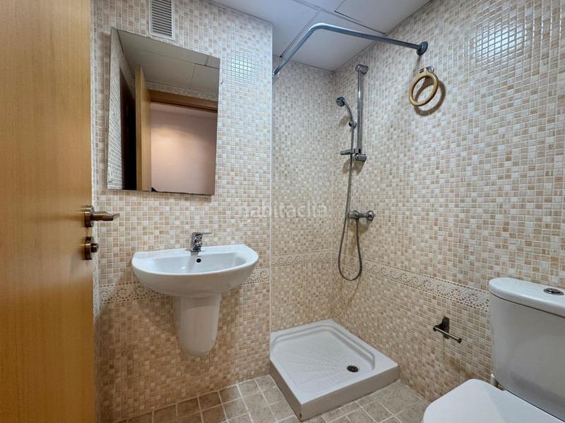 Foto b773c0e9-4ab7-44f7-9738-49d218e73172. Pis amb aparcament piscina a Las Salinas Roquetas de Mar