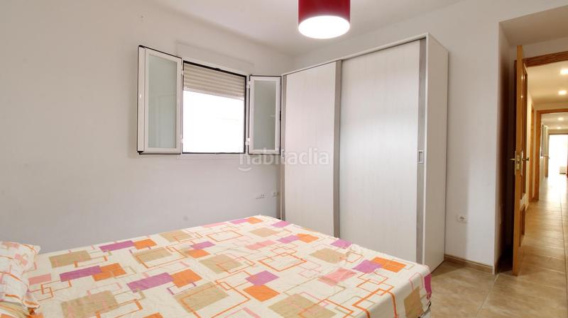 Foto 0c39fe2b-da27-46ad-bd02-e4b270b69610. Appartamento in El Puerto - La Romanilla Roquetas de Mar
