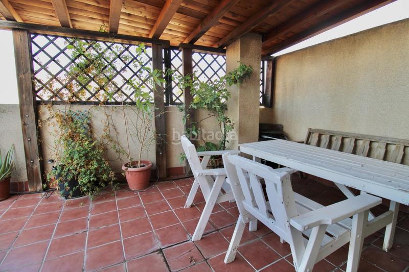 Foto 3d9fcb04-a350-43f6-ba74-e71dd817a20a. Dachwohnung mit heizung parking in Polideportivo Alhendín