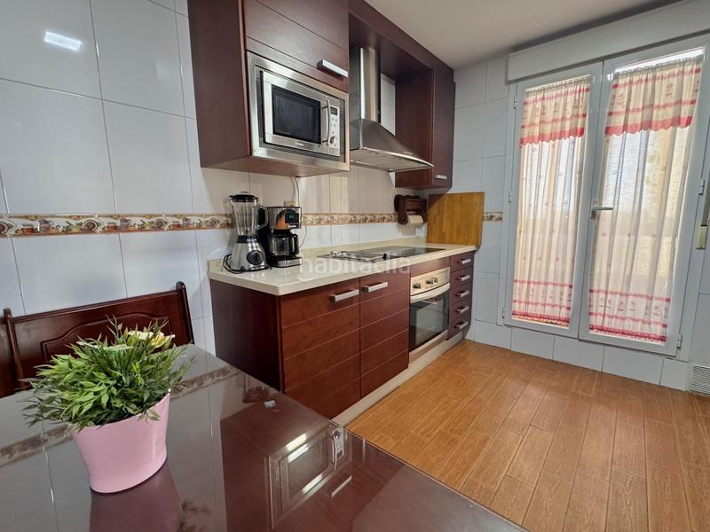 Foto 7adaceee-aabb-4c60-a2e5-5409ce2f425e. Dachwohnung mit heizung parking in Polideportivo Alhendín