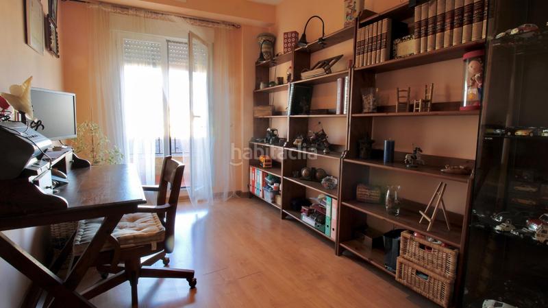 Foto b16e6676-9bee-46dc-ab73-adda5f918e6e. Dachwohnung mit heizung parking in Polideportivo Alhendín