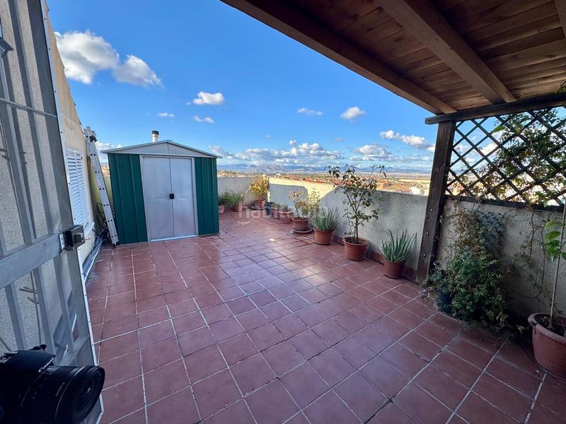 Foto c4708f9f-23aa-436b-8a4c-7544c412e64c. Dachwohnung mit heizung parking in Polideportivo Alhendín