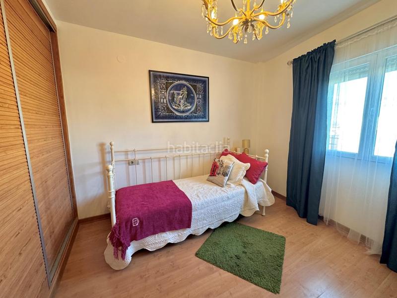 Foto eda4c3b6-7d1b-48d7-a244-aaeac15414f9. Dachwohnung mit heizung parking in Polideportivo Alhendín